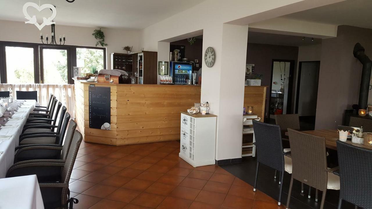 Pohoda Na Radosti Pnovany Extérieur photo
